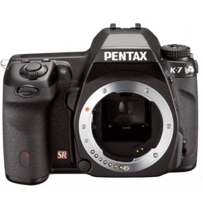 Pentax - K-7 - Appareil photo reflex numérique avec Chargeur - 14,6 Mpix - Ecran LCD 3'' - Vidéo HD - Noir